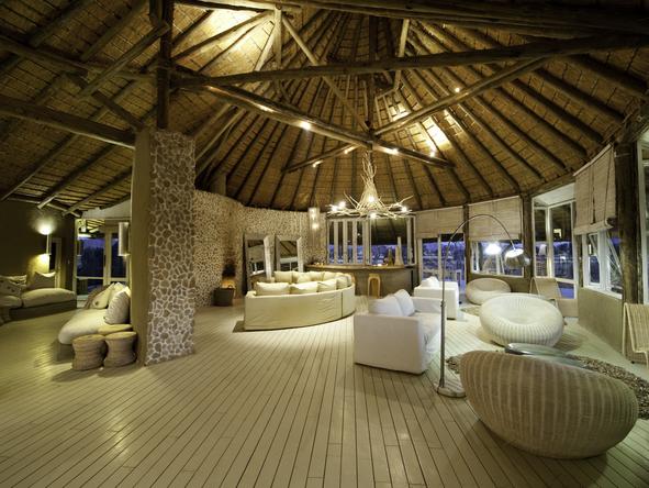 Little Kulala Lodge - lodge interior